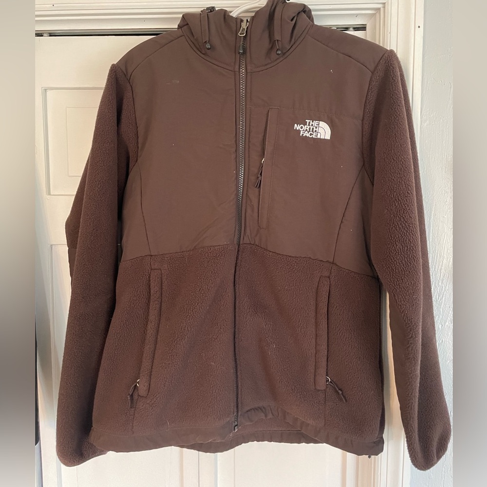 Women’s M North Face fleece zip up brown